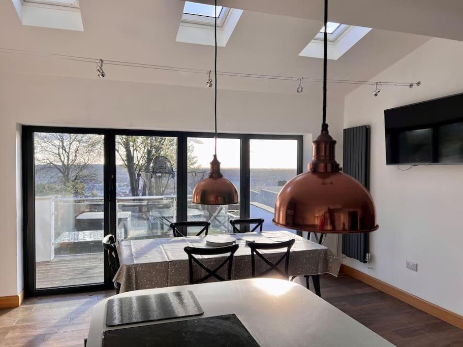 Stylish 3 Bed House With Castle Views Villa ลินคอล์น ภายนอก รูปภาพ