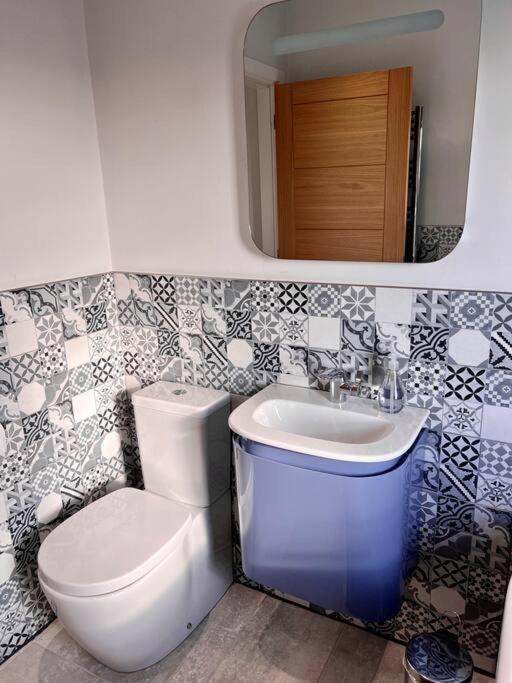 Stylish 3 Bed House With Castle Views Villa ลินคอล์น ภายนอก รูปภาพ